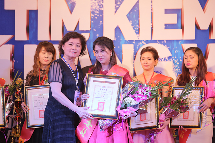 Lời khuyên cho những người theo học nghề nail Lời khuyên cho những người theo học nghề nail