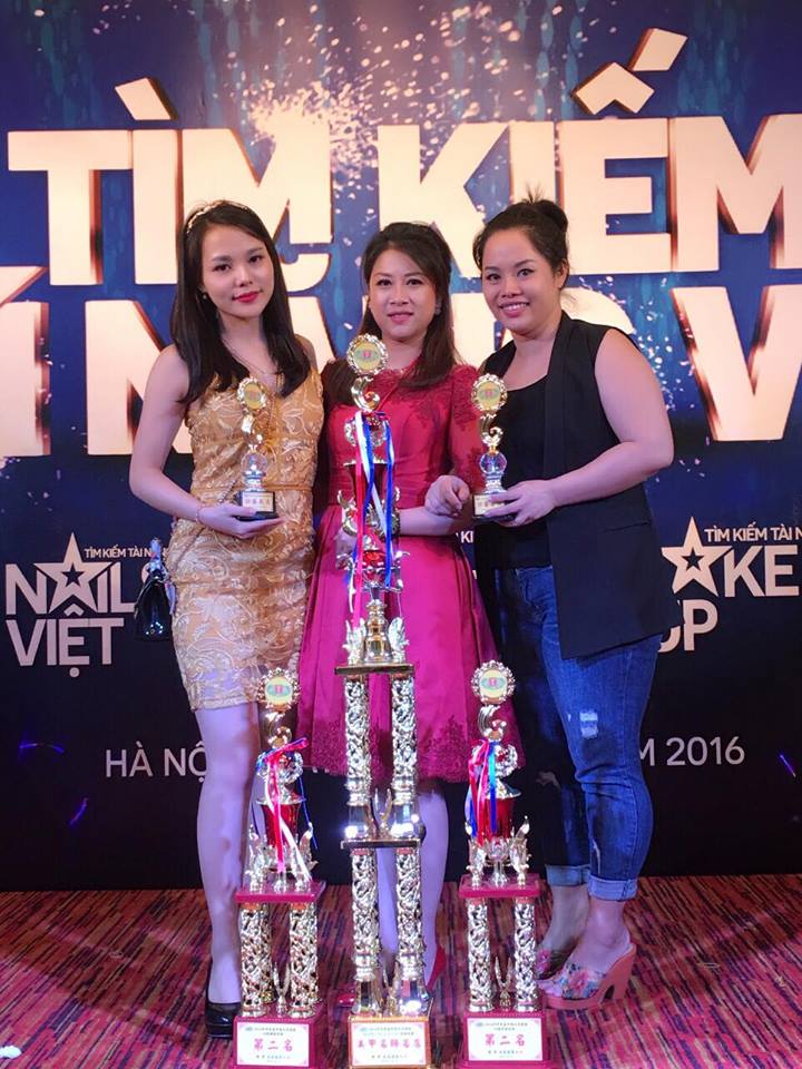 Học viên Nail Nhã Tường tham gia cuộc thì tìm kiếm tài năng tôn vinh tay nghề đất Việt