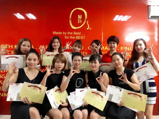 Học nail chuyên nghiệp ở quận Thanh Xuân Học nail chuyên nghiệp ở quận Thanh Xuân