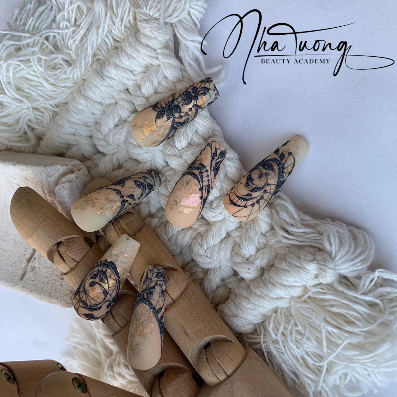 PHƯƠNG PHÁP HỌC NAIL HIỆU QUẢ TẠI NHA TUONG BEAUTY ACADEMY PHƯƠNG PHÁP HỌC NAIL HIỆU QUẢ TẠI NHA TUONG BEAUTY ACADEMY