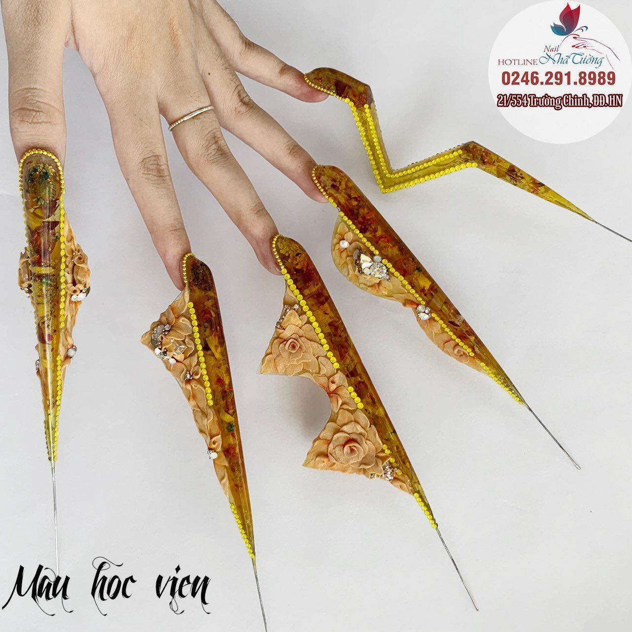 Bí Quyết Chăm Sóc Khách Hàng Tốt Trong Ngành Nail