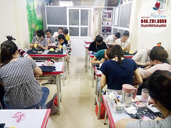 học nail giá rẻ chất lượng